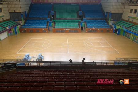 Sports solid wood sports floor needs professional maintenance